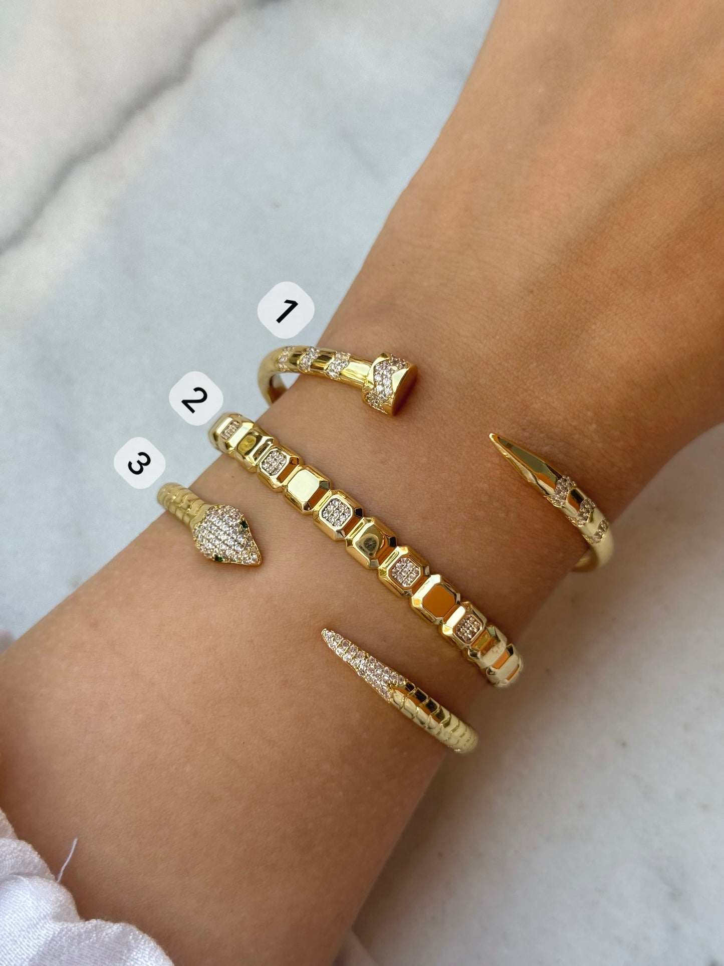Bossy bangles