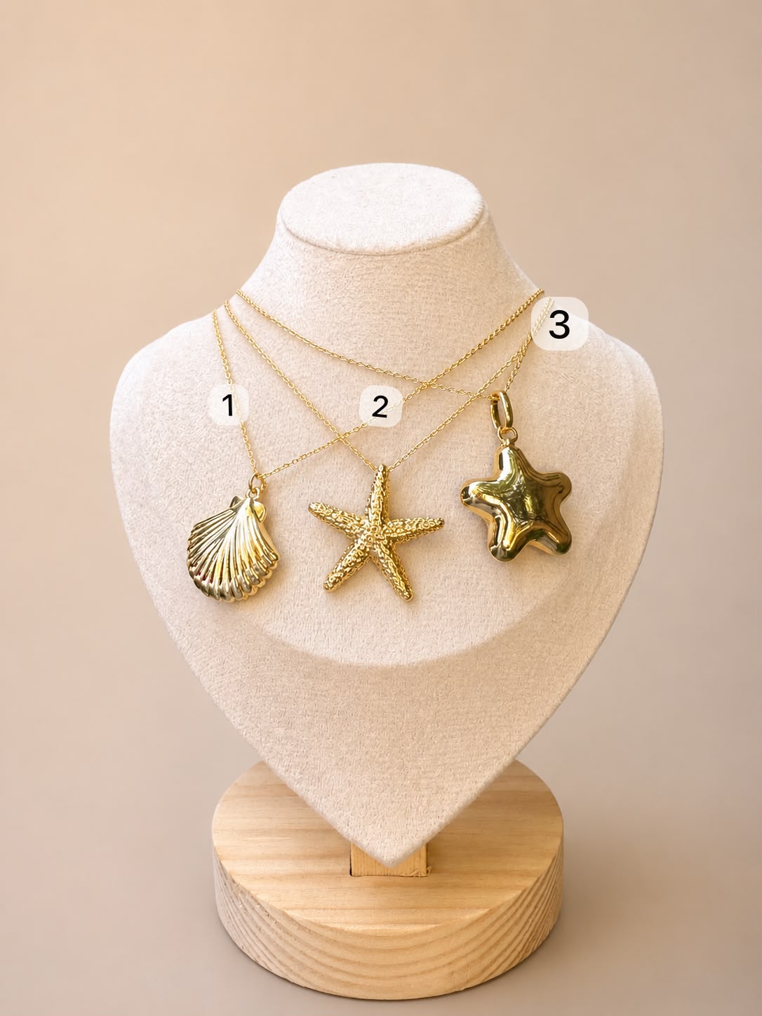 Essential beach Necklaces