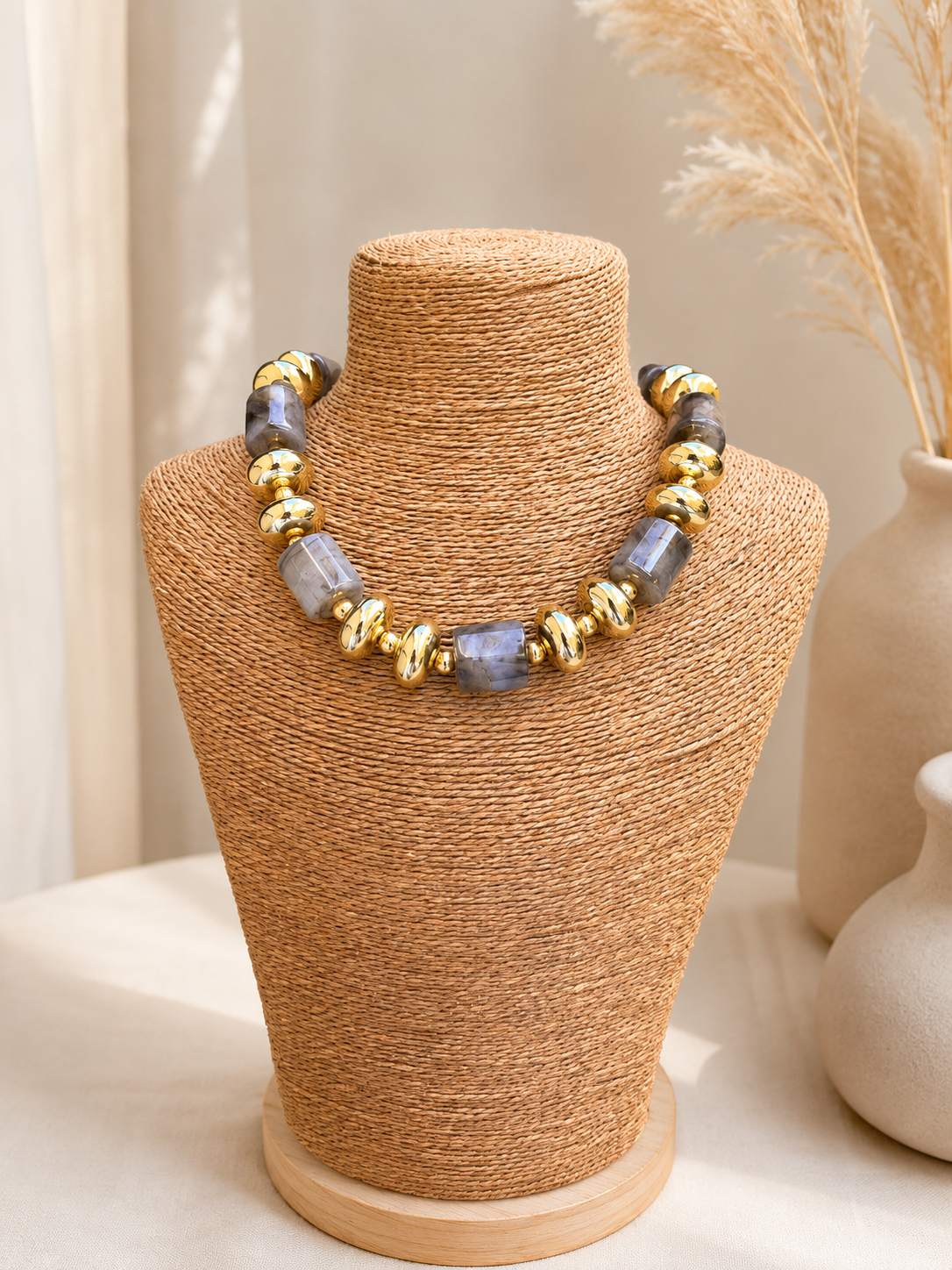 Bulky Necklace