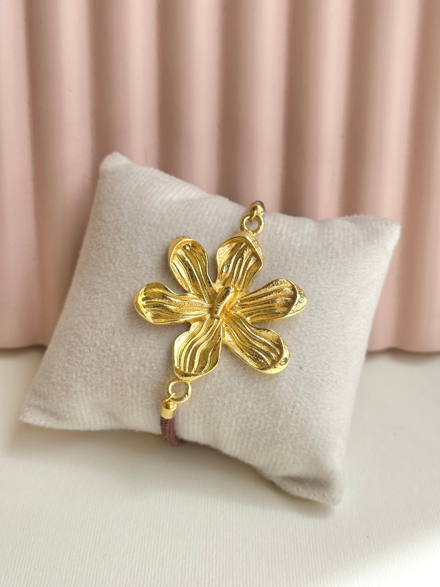 Flowered Bracelet