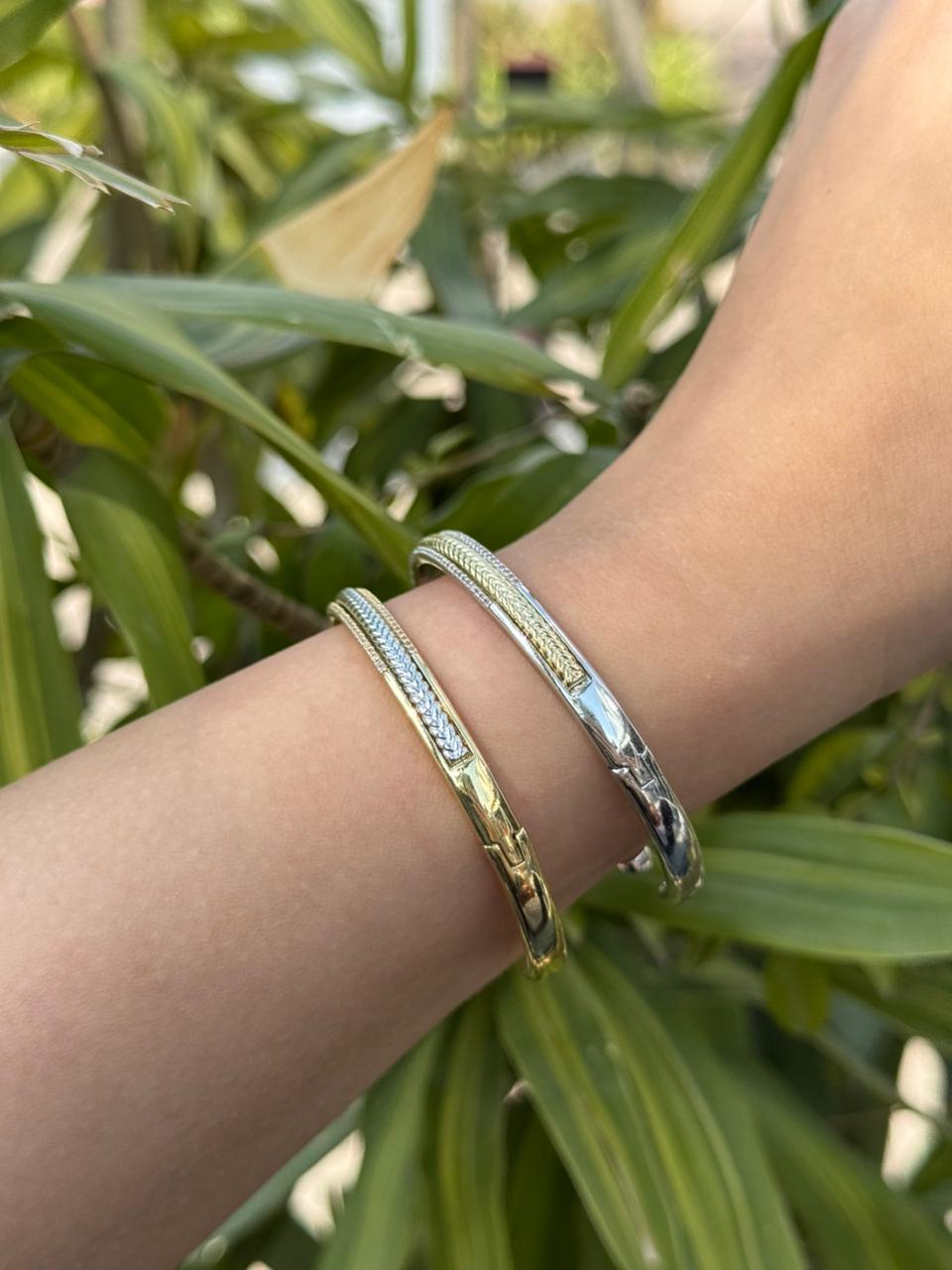 Timeless Bangle