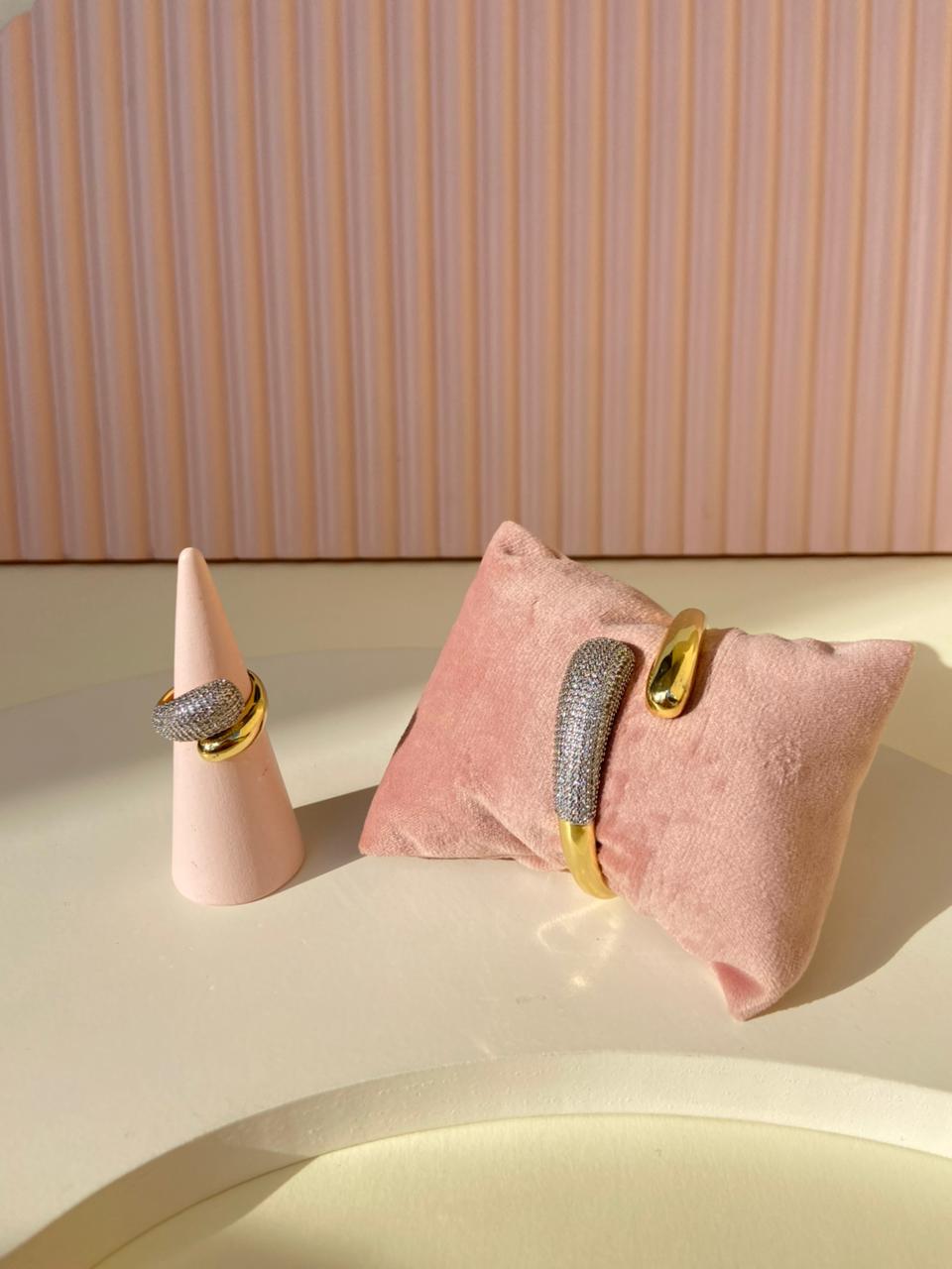 Rosé Bangle