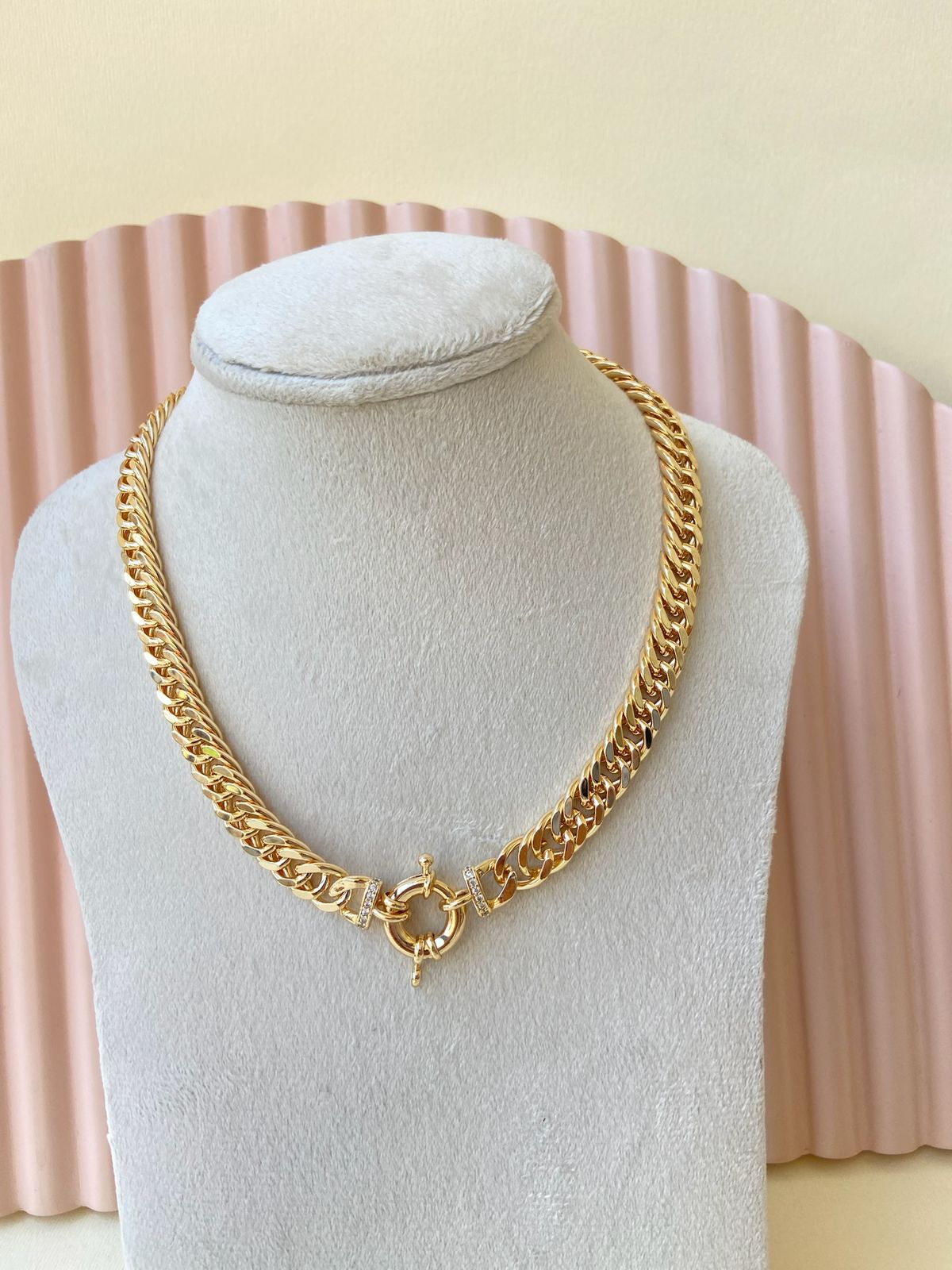 Shimmer Necklace