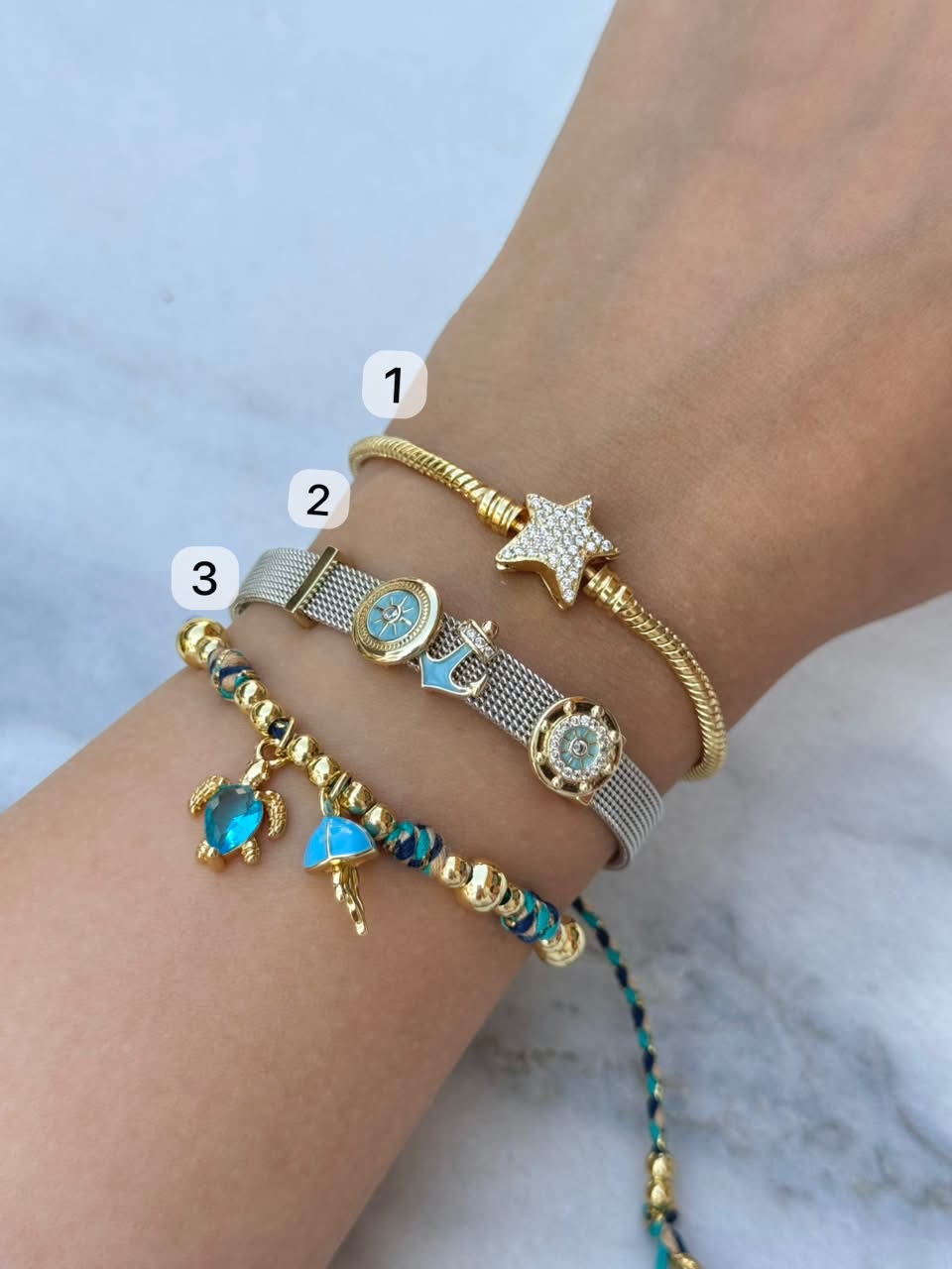 Skie bracelets