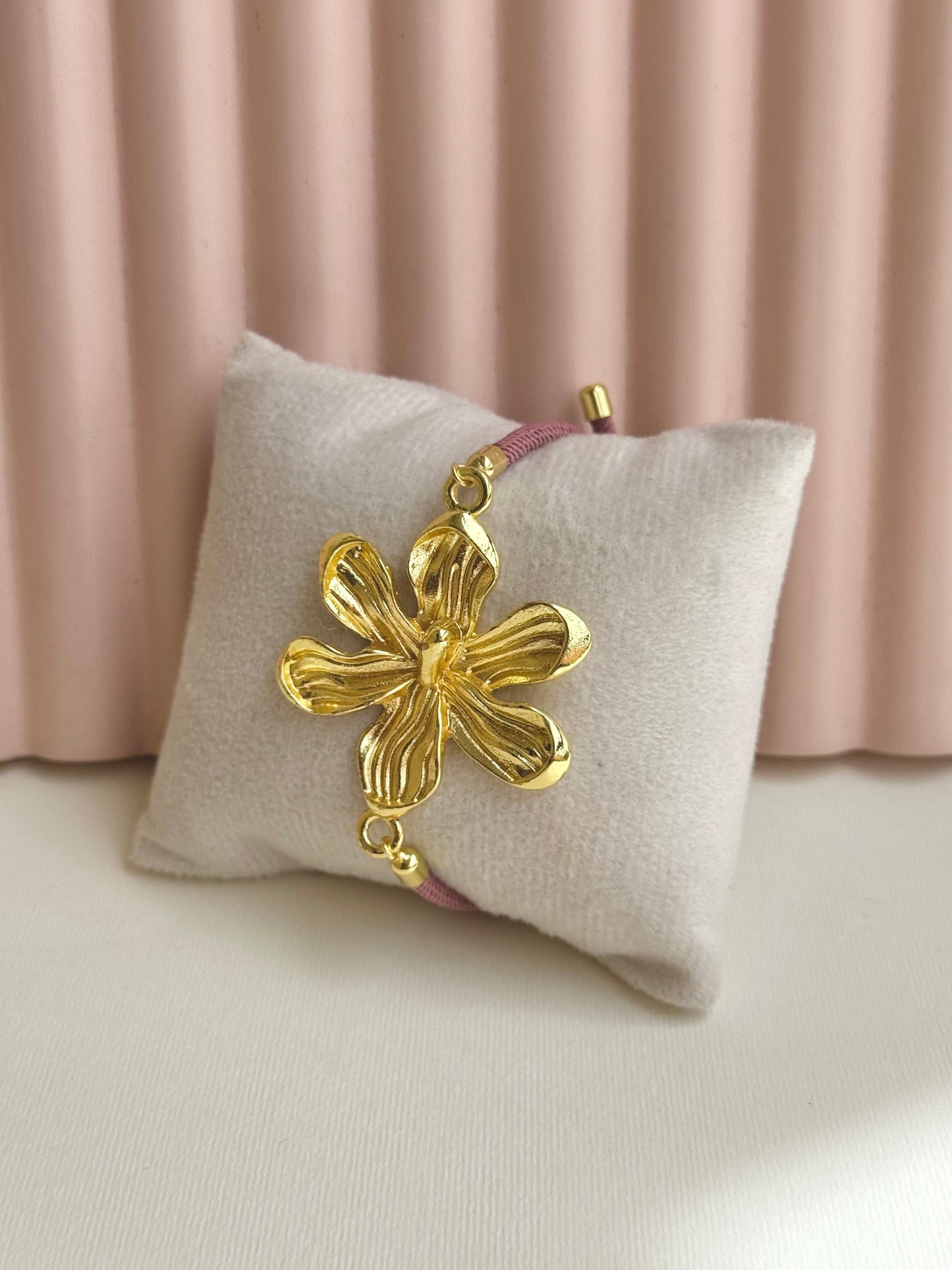 Flowered Bracelet