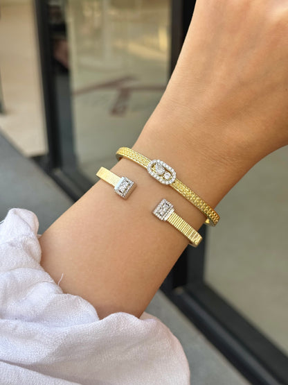 Minimal Bangles