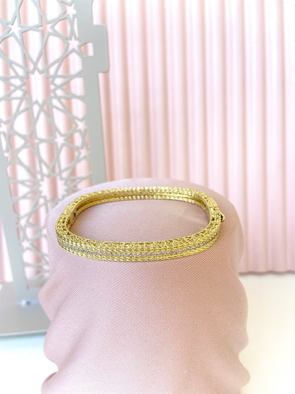 Squared bangle