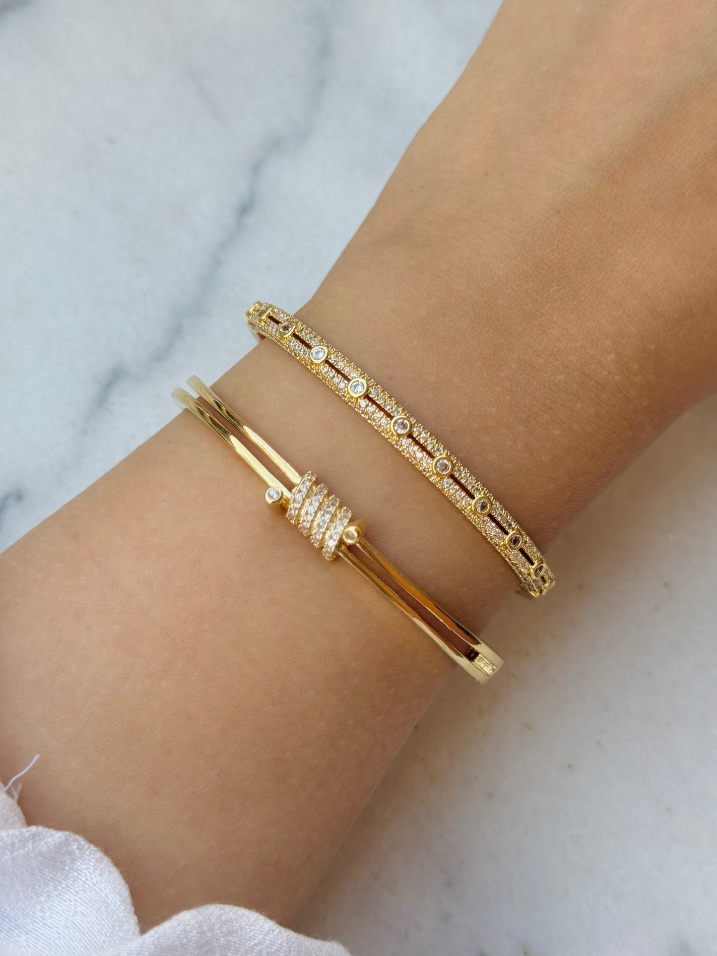 Dreamy bangles