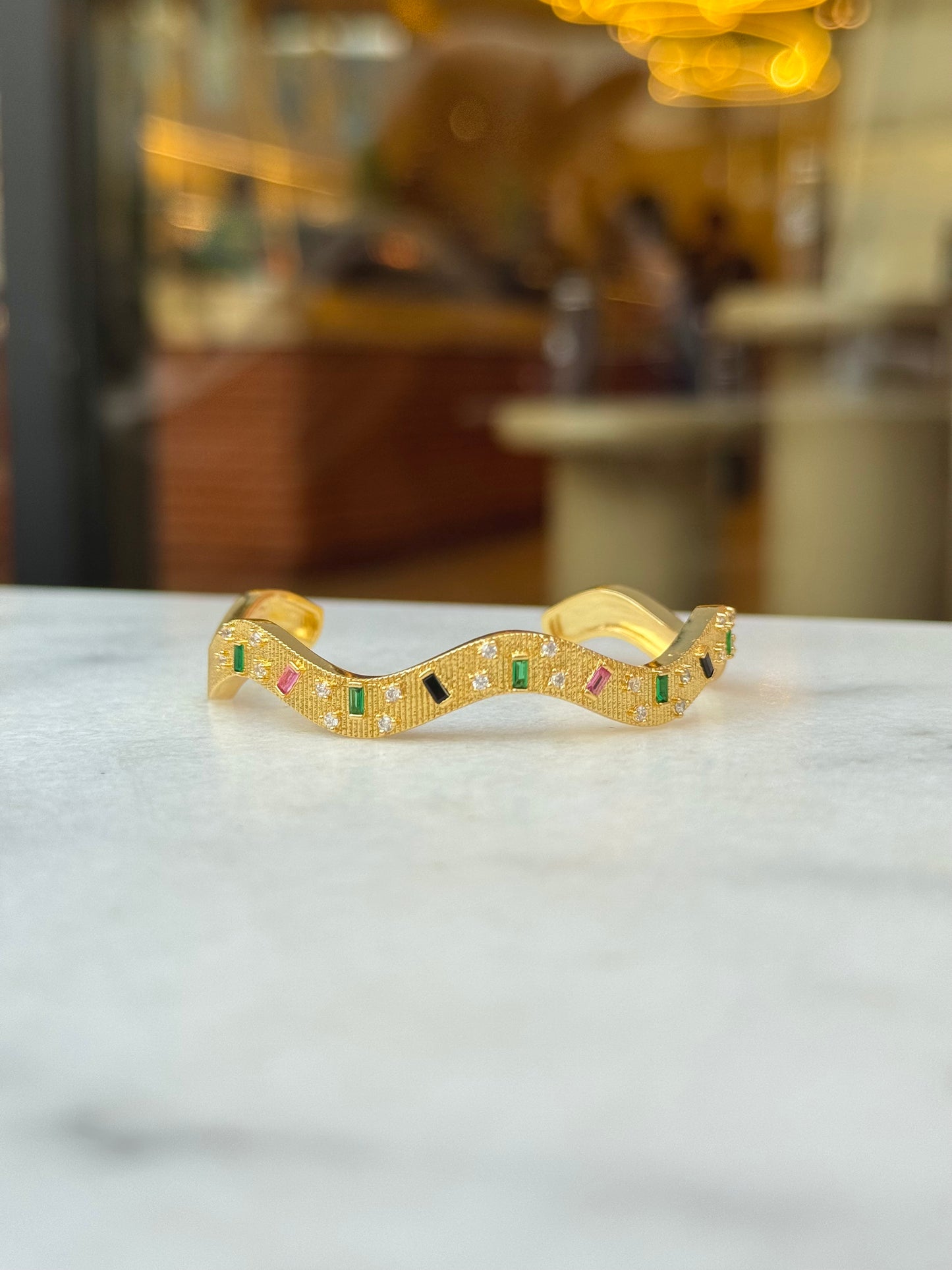 Curvey bangles