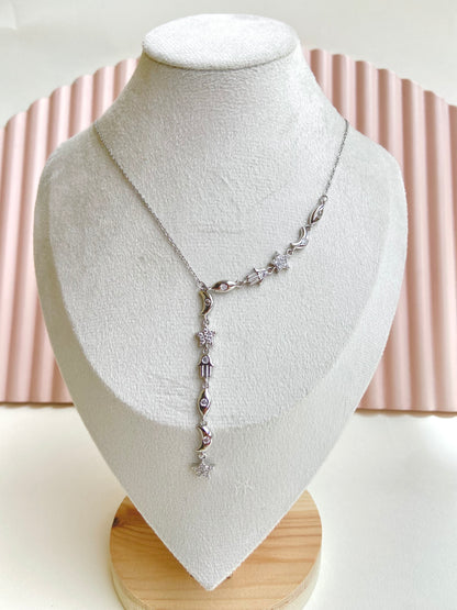 Half Y Necklace