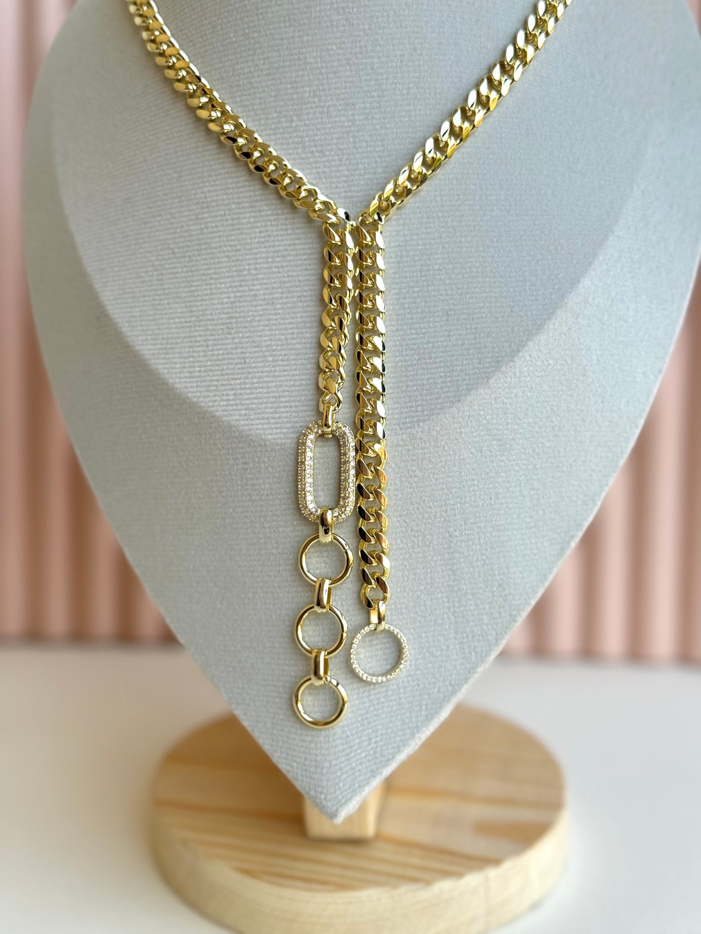 The Infinite Necklace