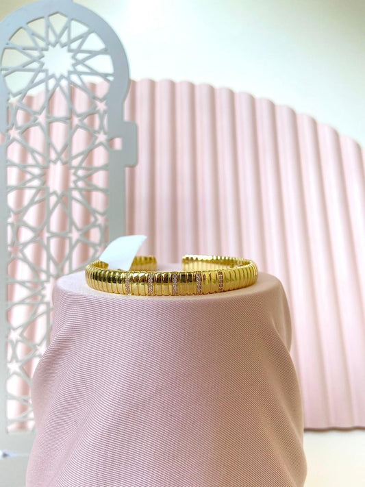 Serene Bangle