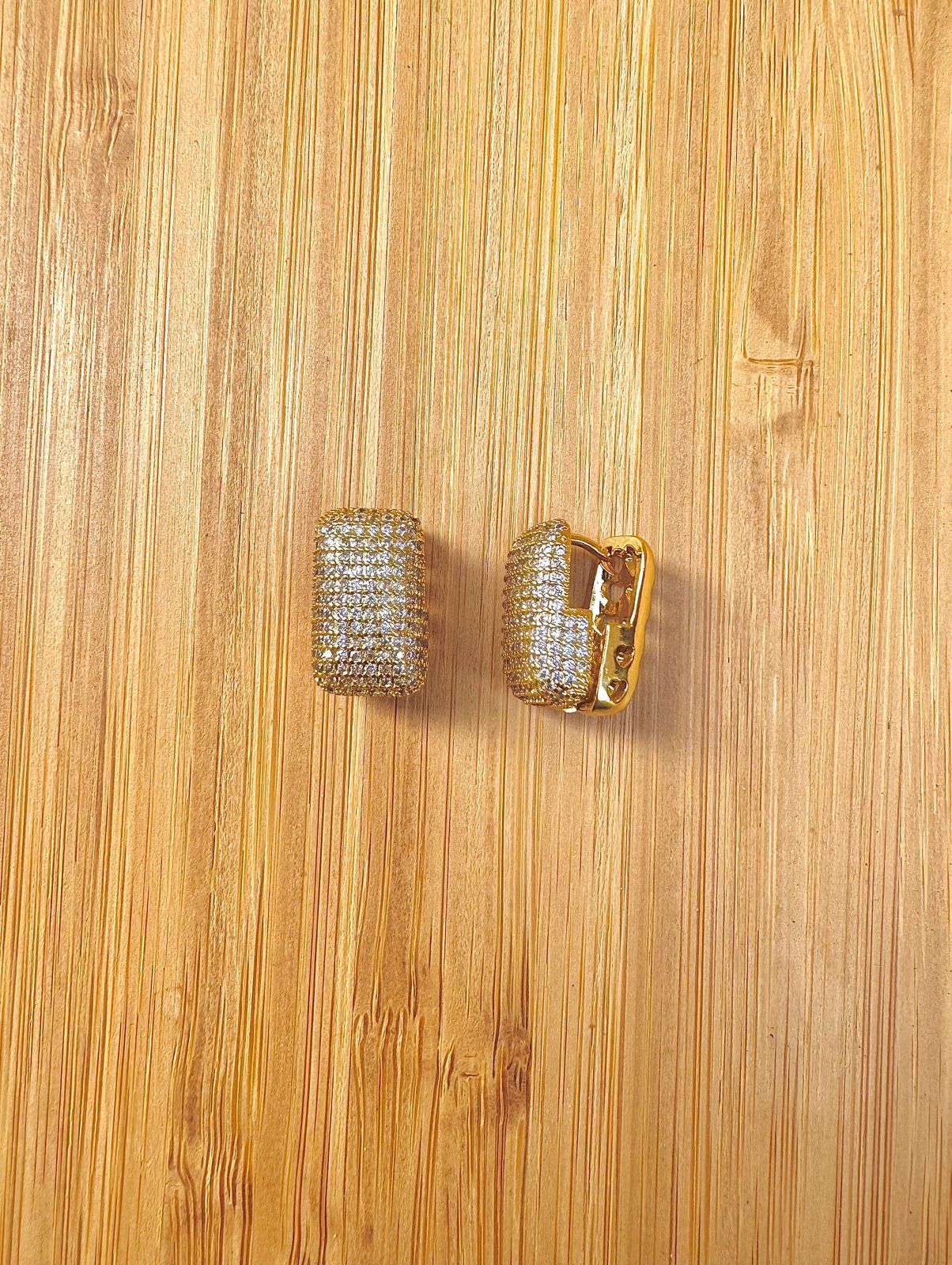 Goldish Earrings
