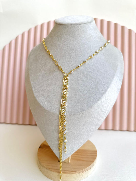 Empire necklace