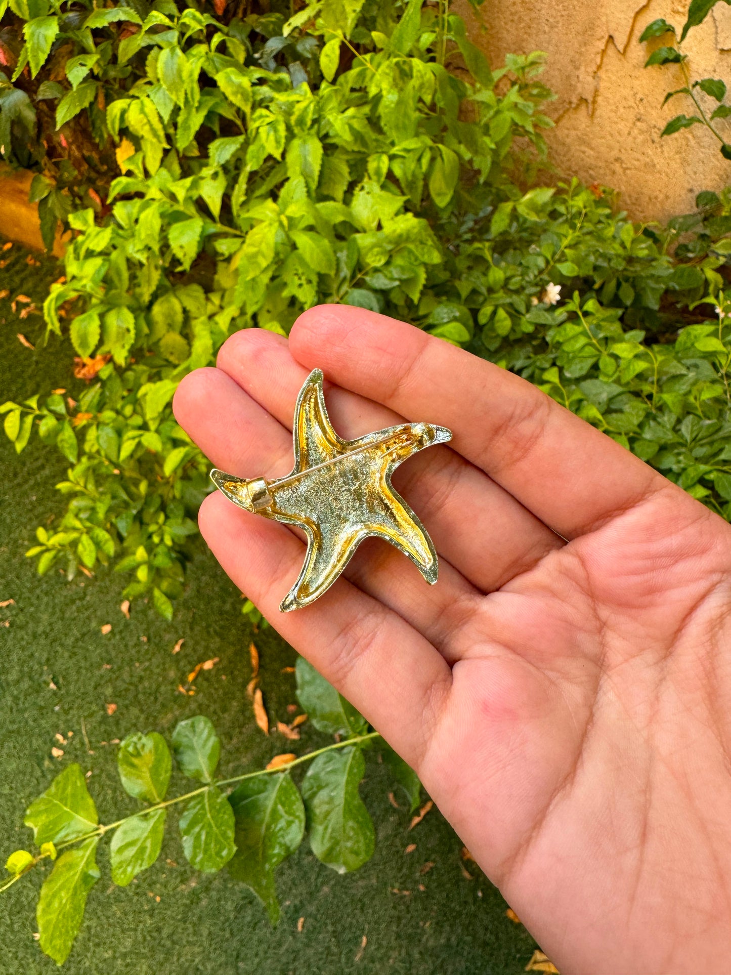 Sea essential Brooch